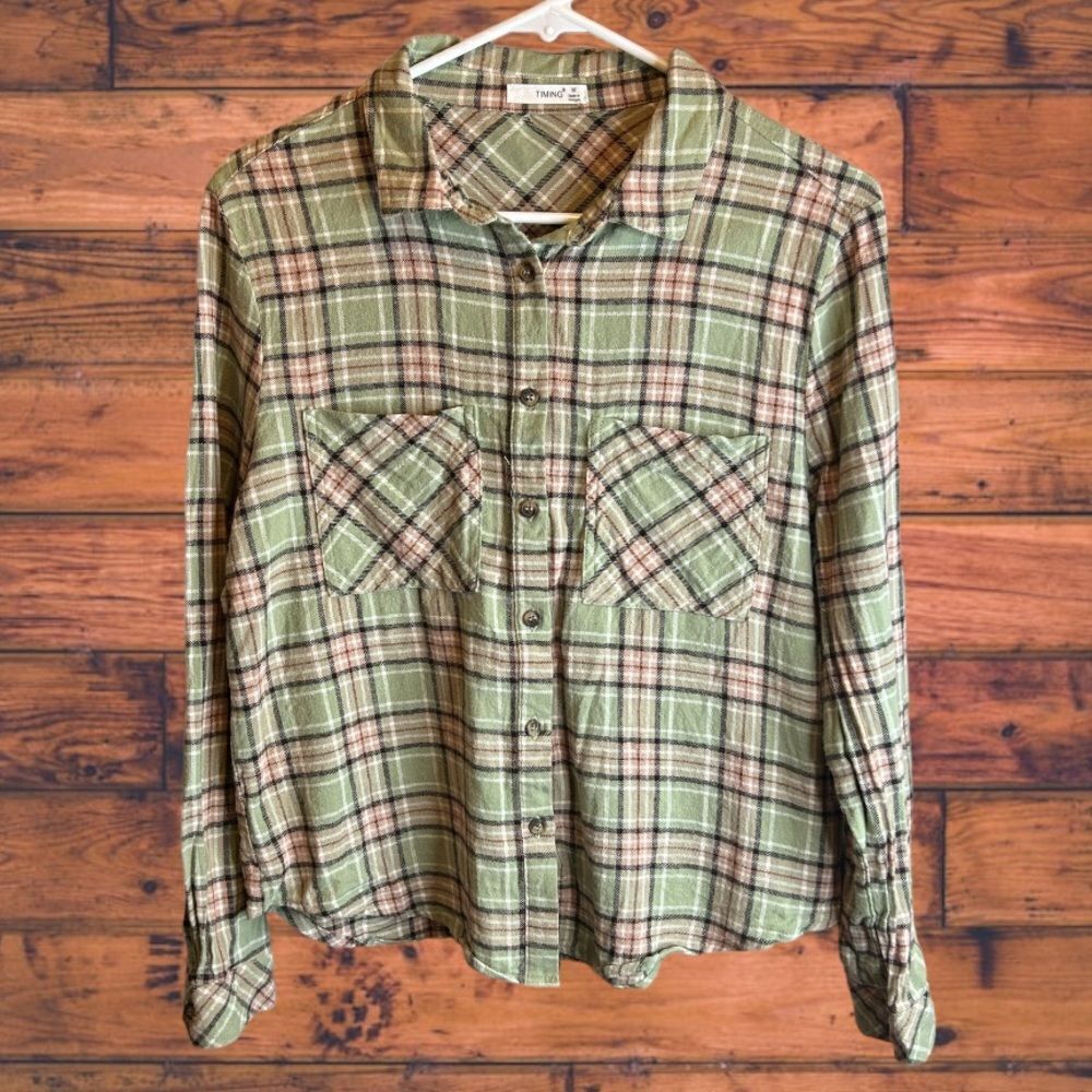 5 for $25🔥Timing Green & Pink Plaid Button‎ Front Shirt Medium